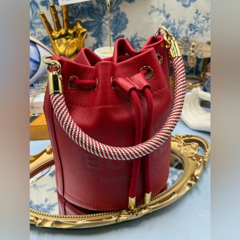🆕 MARC JACOBS 🧿 NWT The Leather Bucket Bag, Red Leather - Picture 14 of 16
